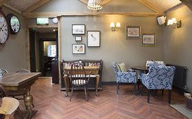 Wheatsheaf Inn